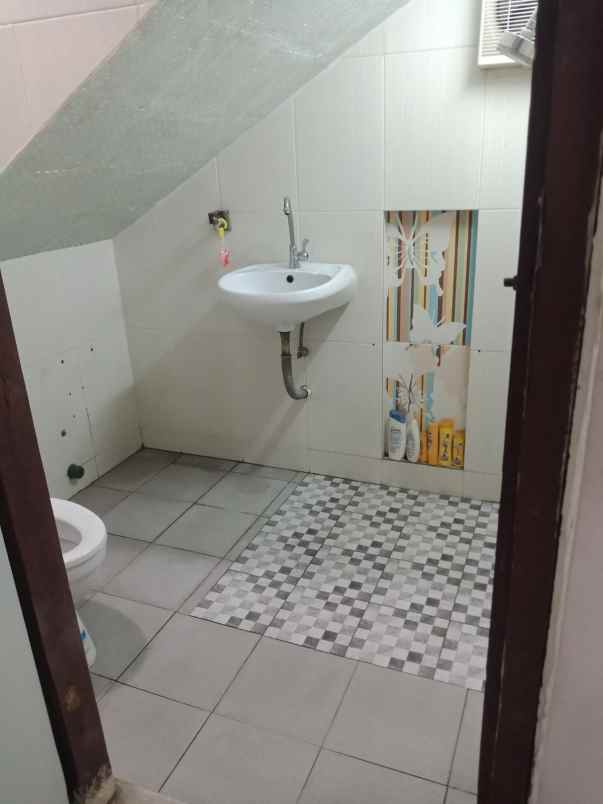 dijual rumah pejaten barat kemang