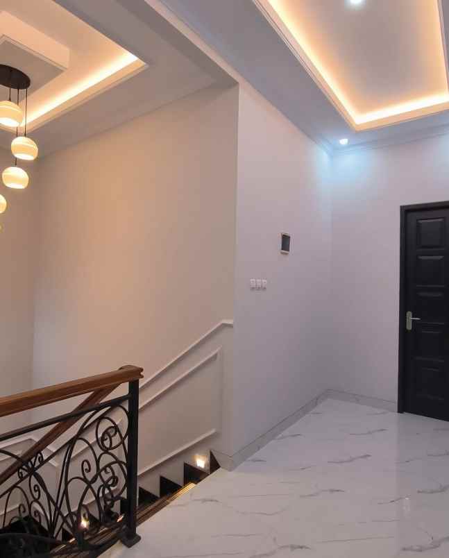 dijual rumah pejaten pasar minggu jaksel