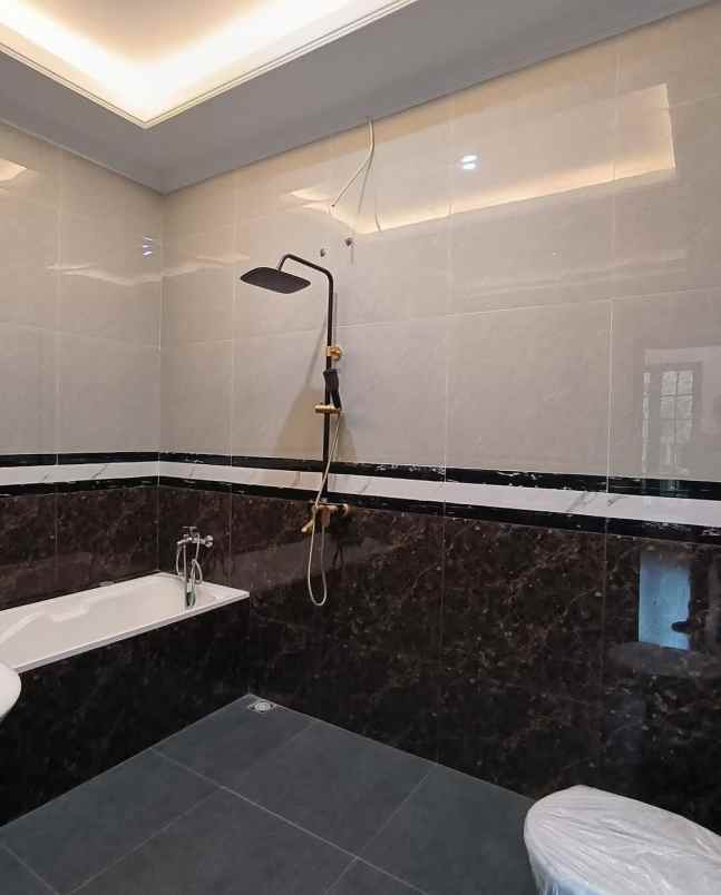 dijual rumah pejaten pasar minggu jaksel