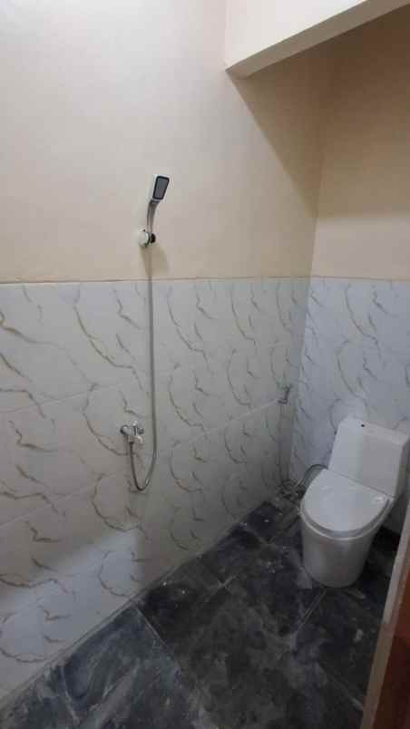 dijual rumah pengasinan sawangan depok