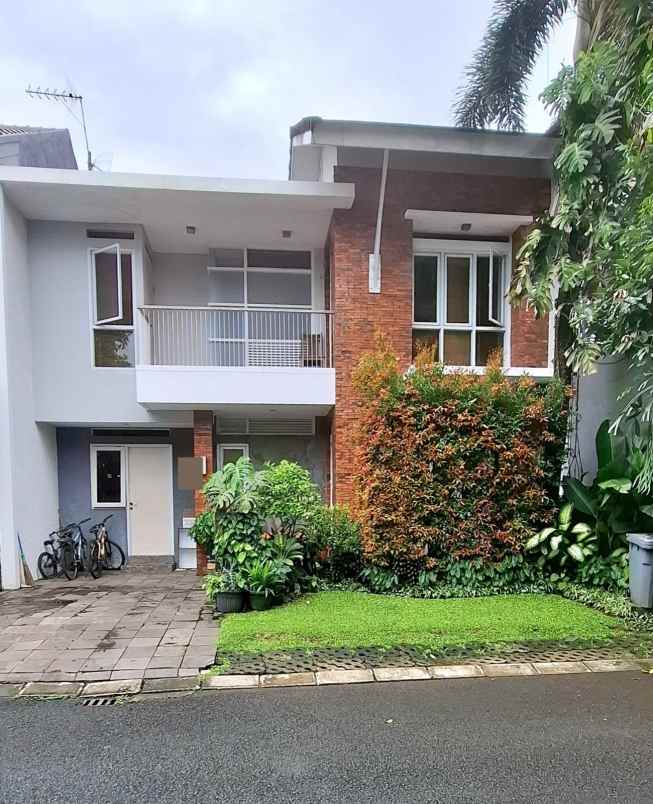 dijual rumah permata bintaro