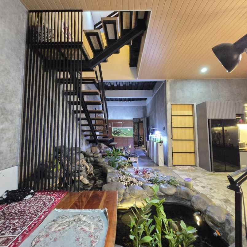 dijual rumah permata tamansari