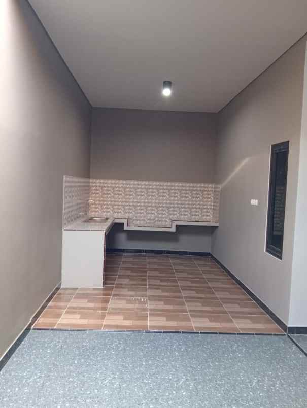 dijual rumah perum rewwin waru sidoarjo