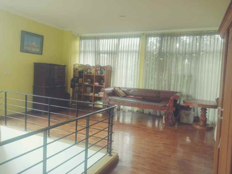 dijual rumah perumahan bukit sariwangi