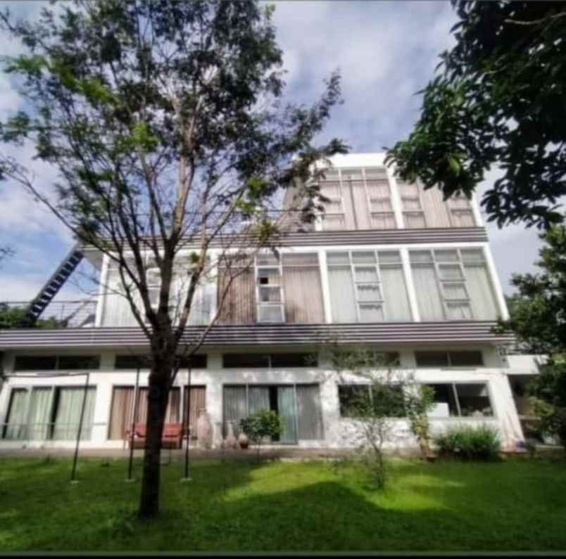 dijual rumah perumahan bukit sariwangi