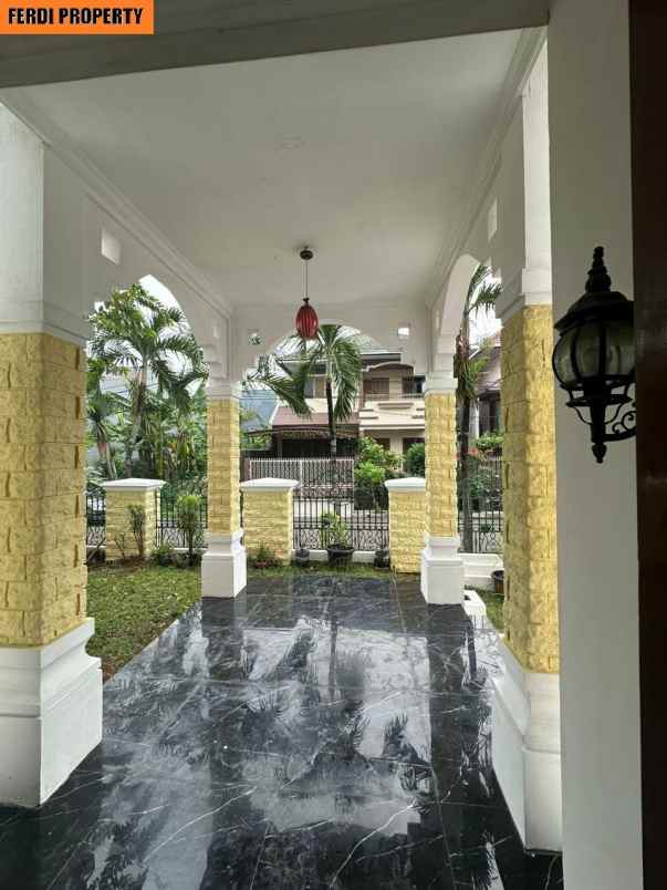 dijual rumah perumahan cibubur indah