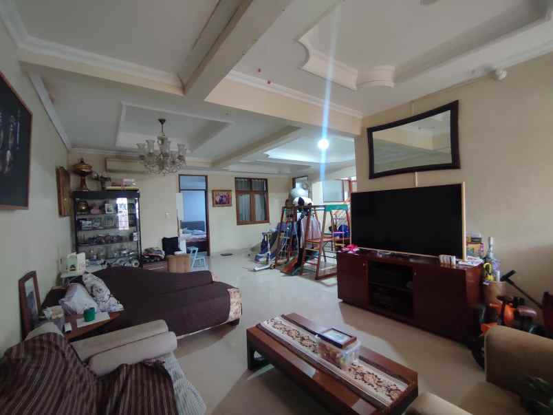 dijual rumah perumahan cipinang indah