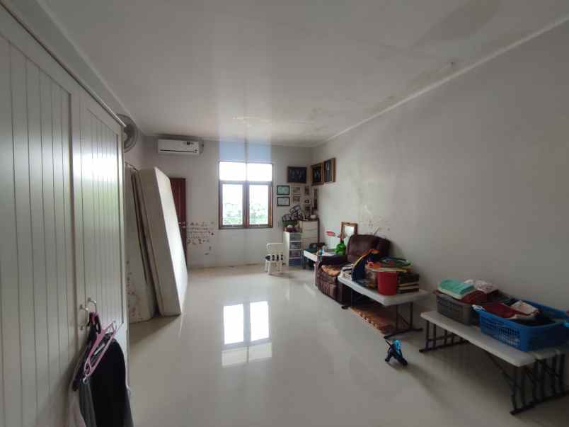 dijual rumah perumahan cipinang indah