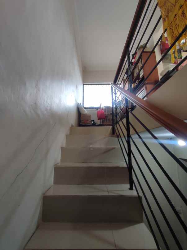 dijual rumah perumahan cipinang indah