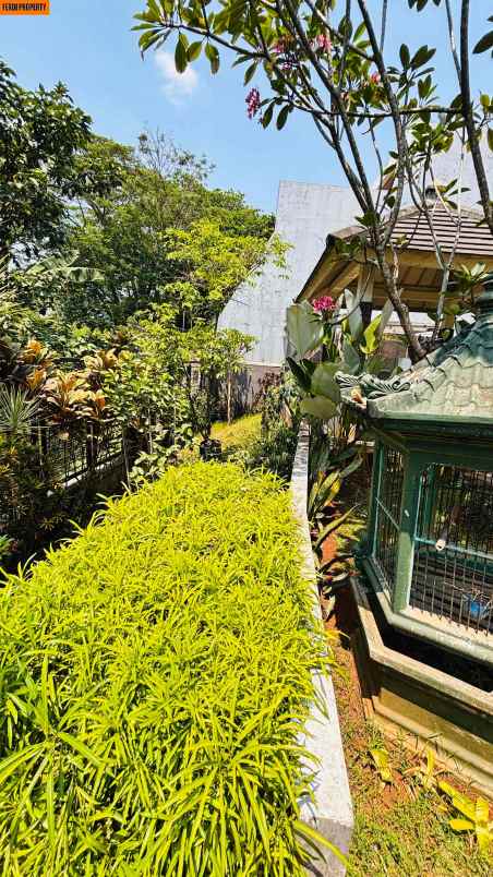 dijual rumah perumahan citra gran cibubur