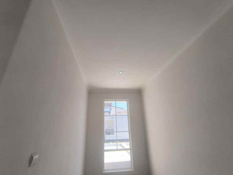 dijual rumah perumahan elite podomoro