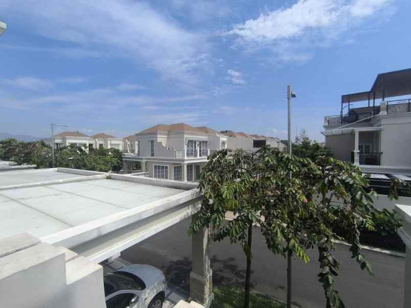 dijual rumah perumahan elite podomoro