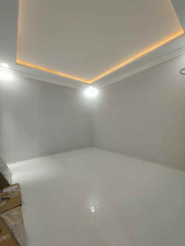 dijual rumah pondok bambu duren sawit