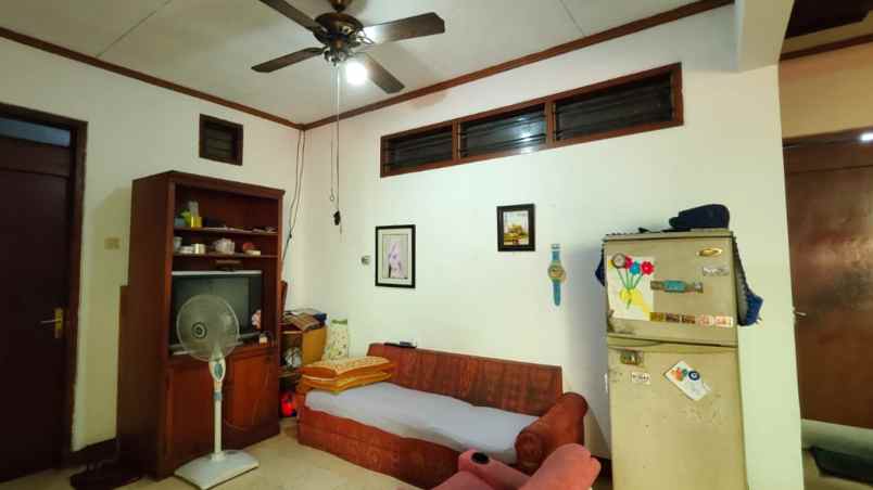 dijual rumah pondok bambu jakarta timur