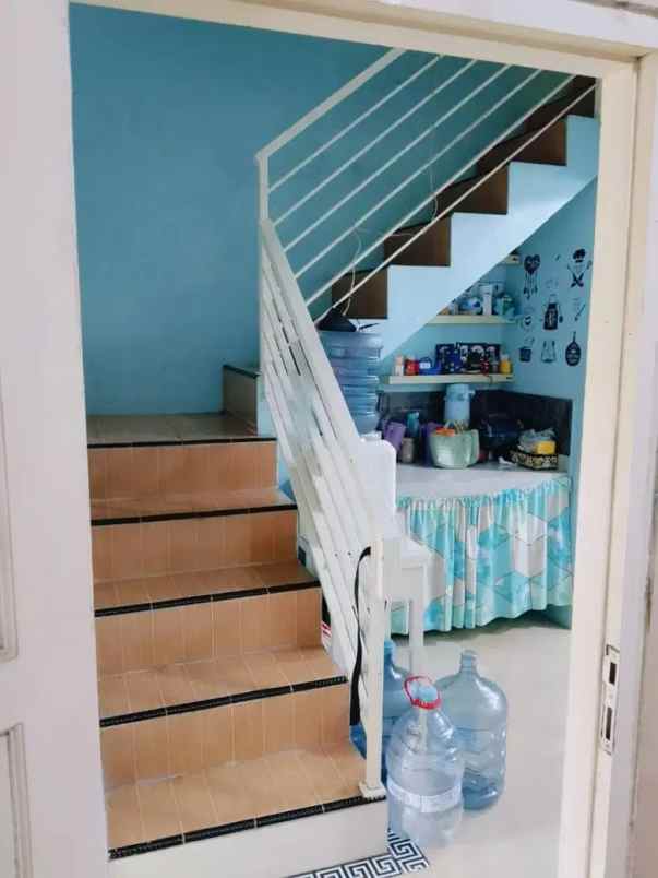 dijual rumah pondok kacang prima