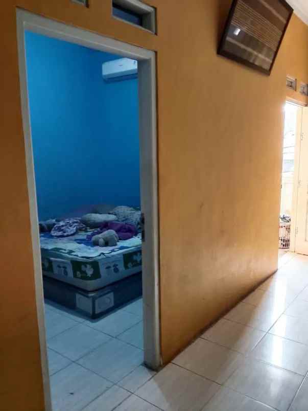 dijual rumah pondok kacang prima