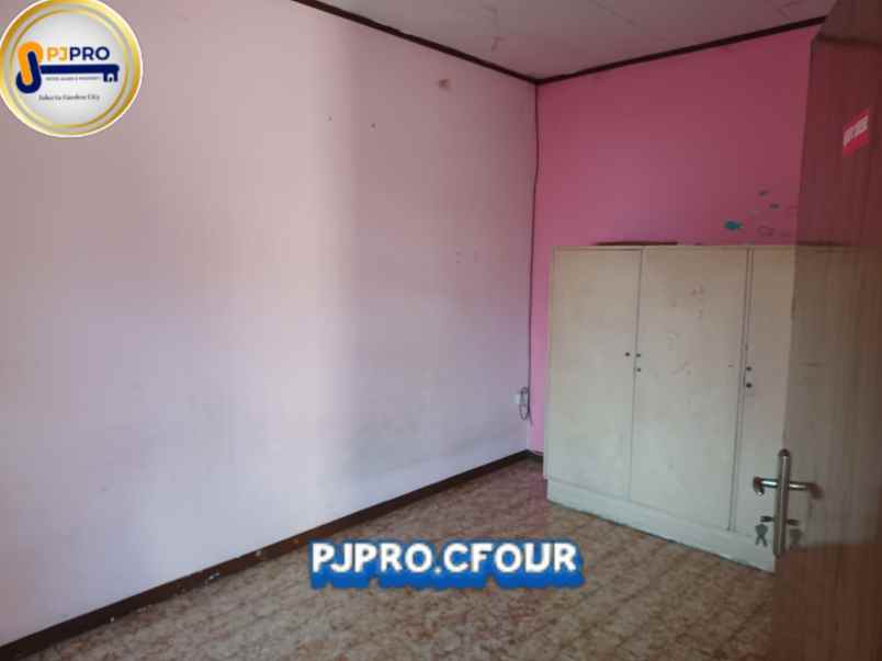 dijual rumah pondok kelapa