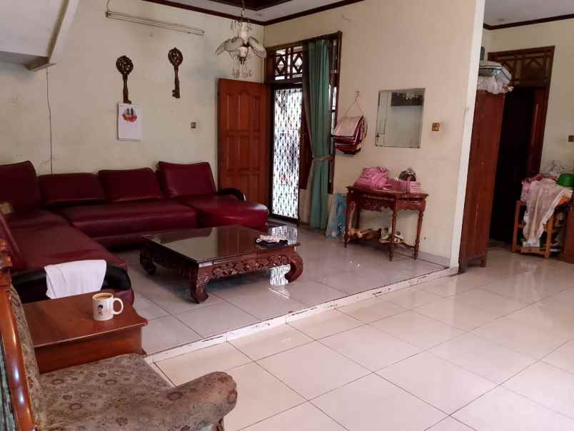 dijual rumah pondok kelapa
