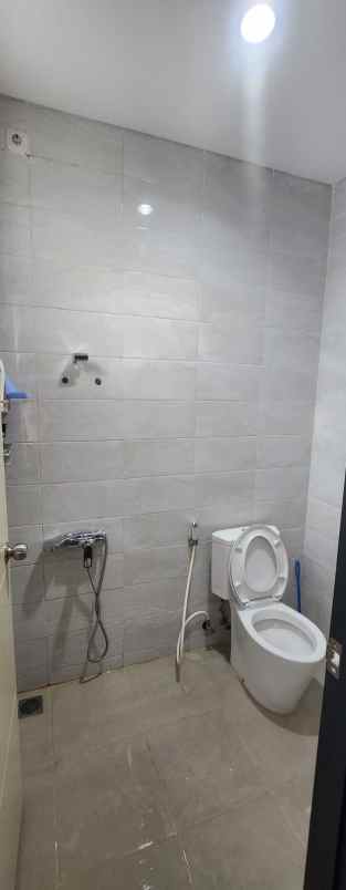 dijual rumah pondok tjandra opal