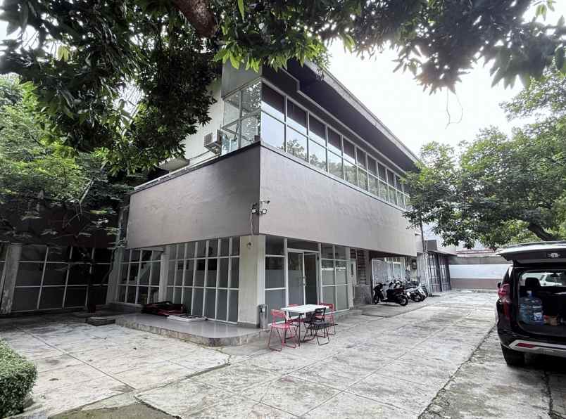 dijual rumah prapanca raya