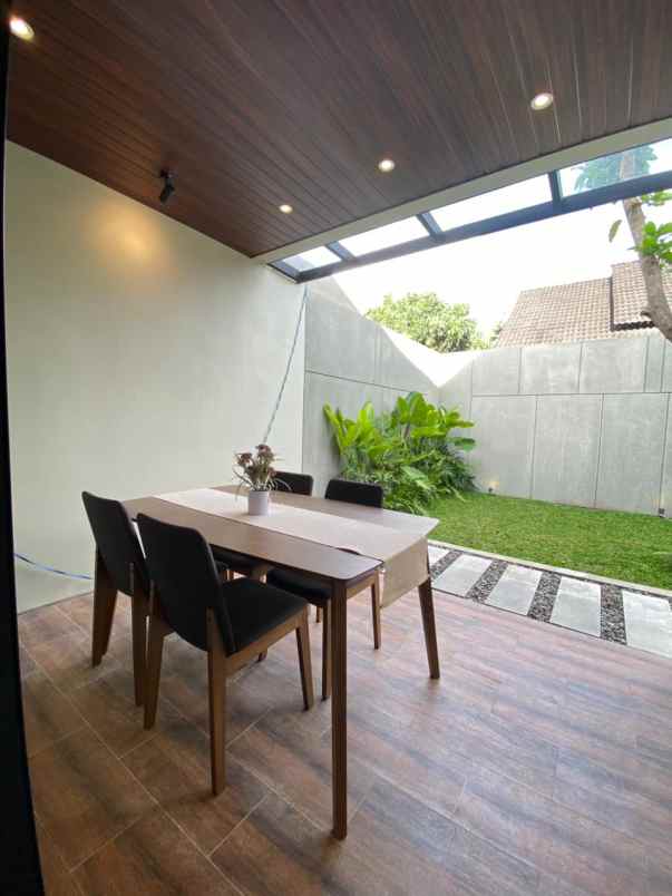 dijual rumah purwomartani kalasan