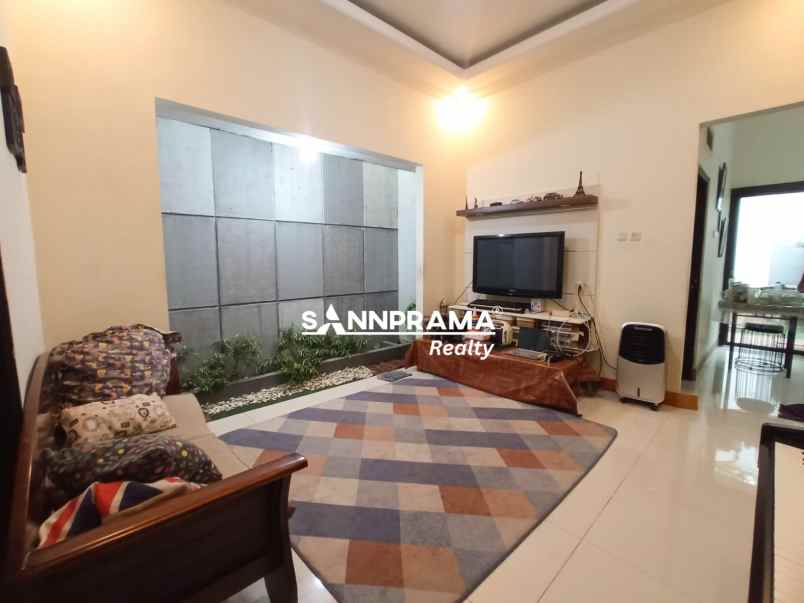 dijual rumah puspiptek bsd