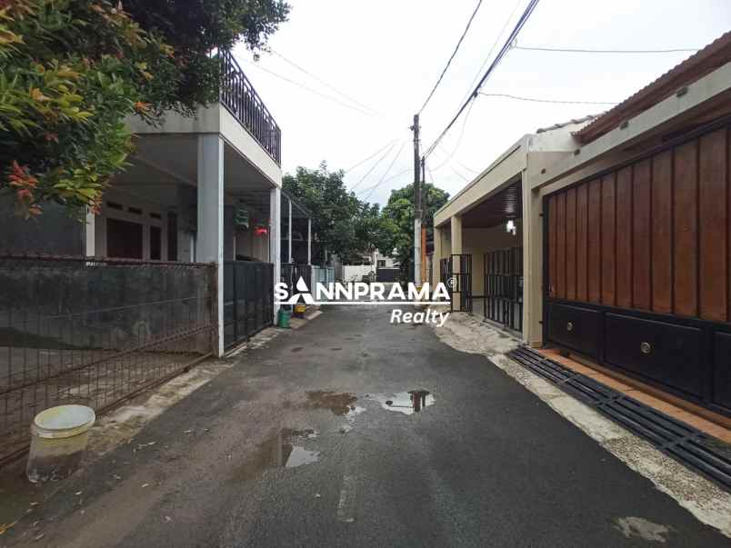 dijual rumah puspiptek bsd