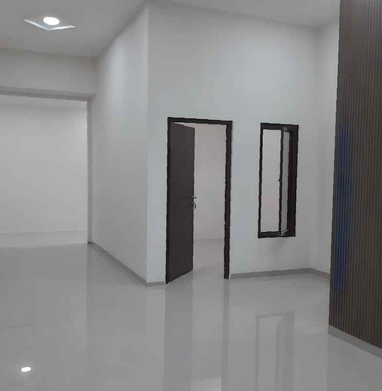 dijual rumah ready di banowati raya bulu lor semarang