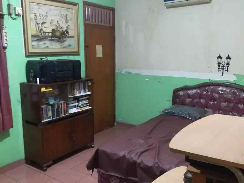 dijual rumah rempoa ciputat