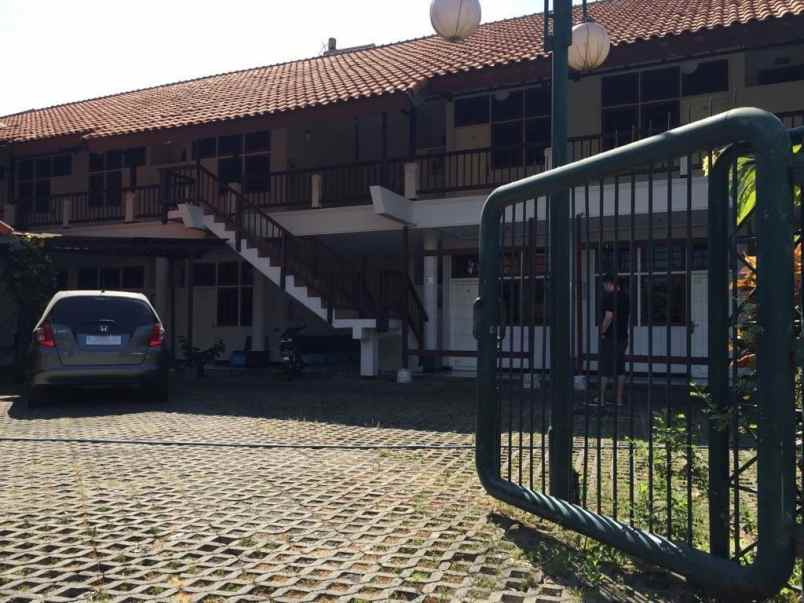 dijual rumah rumah jemursari selatan