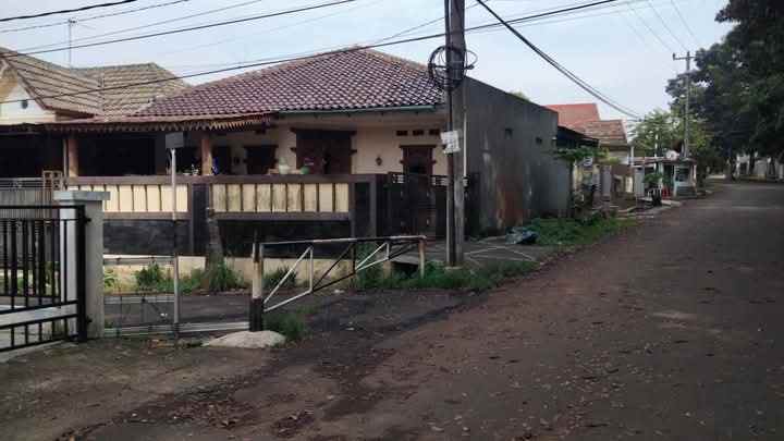 dijual rumah sawangan