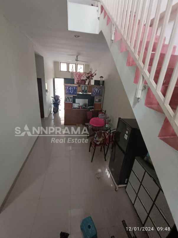 dijual rumah sawangan depok