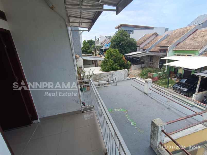 dijual rumah sawangan depok