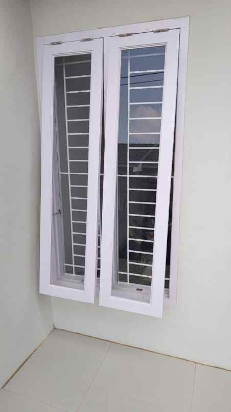 dijual rumah sawangan depok