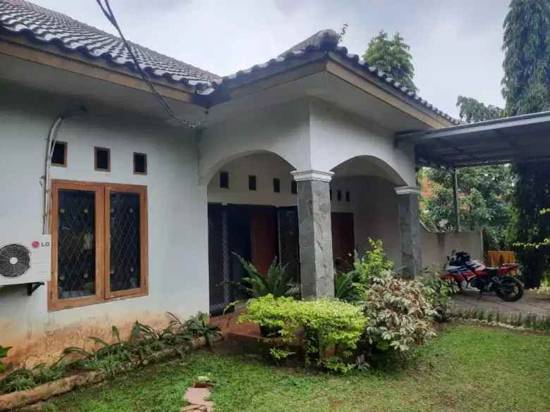 dijual rumah sawangan depok