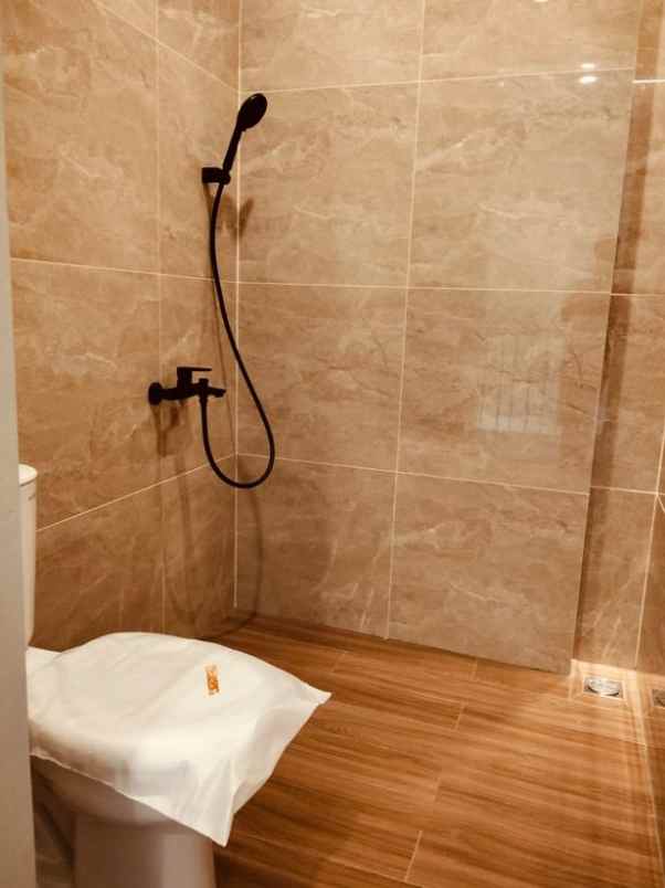 dijual rumah sayap buahbatu bandung