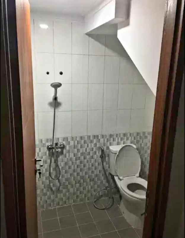 dijual rumah siap huni di bandung lokasi strategis