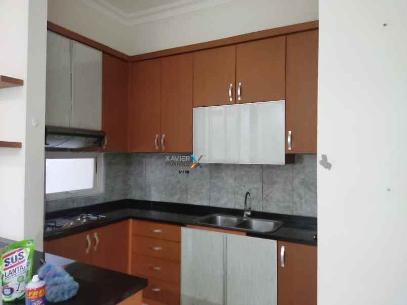 dijual rumah siap huni di longbeach pakuwon city