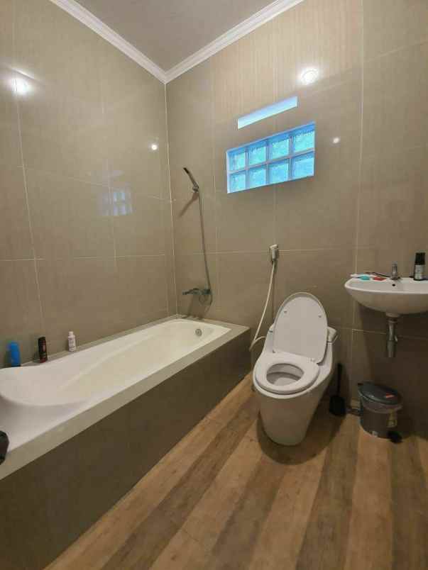 dijual rumah sindanglaya