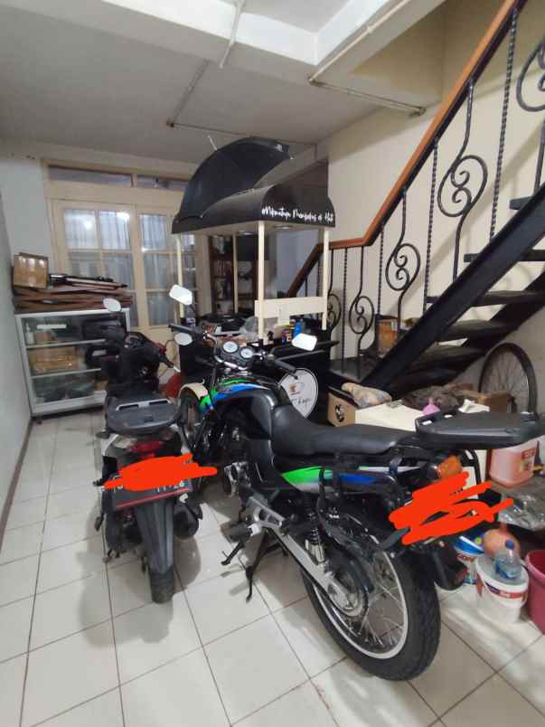 dijual rumah srengseng jakarta barat