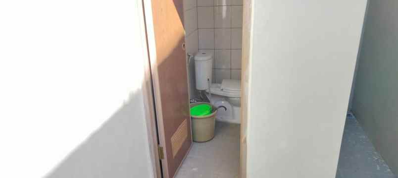 dijual rumah strategis dekat jalan raya jogja solo