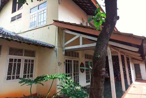 dijual rumah strategis di jatibening bekasi jawa barat