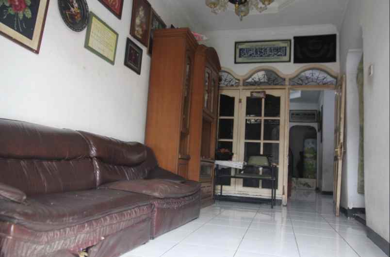 dijual rumah sukabumi selatan kec kebon