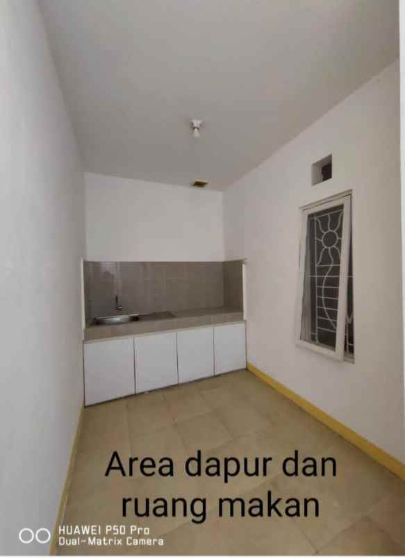 dijual rumah sukolilo dian regency