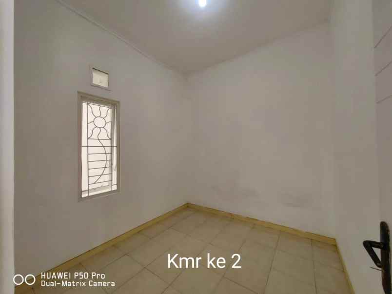 dijual rumah sukolilo dian regency
