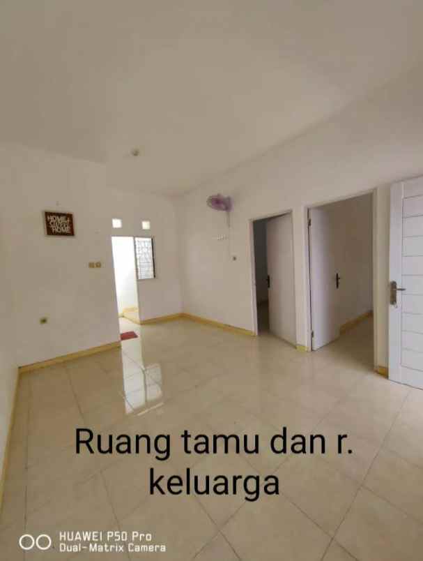 dijual rumah sukolilo dian regency