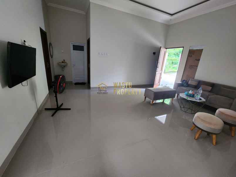 dijual rumah sumberagung