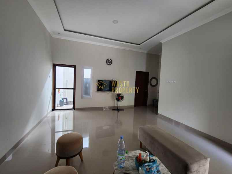 dijual rumah sumberagung