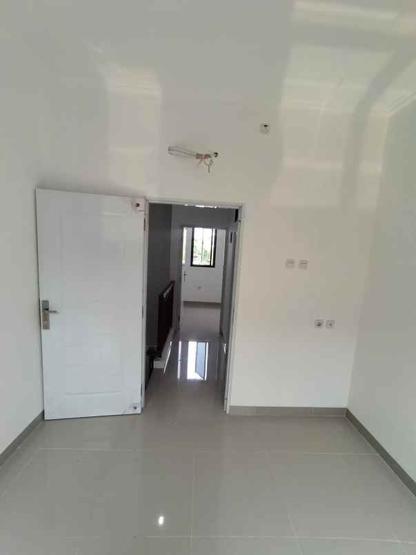 dijual rumah sunter agung