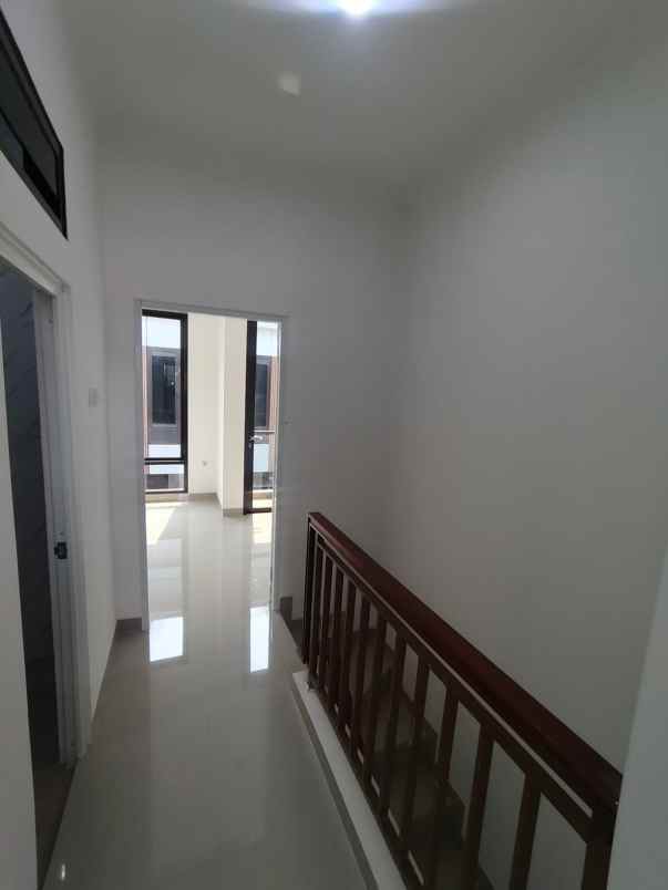 dijual rumah sunter agung
